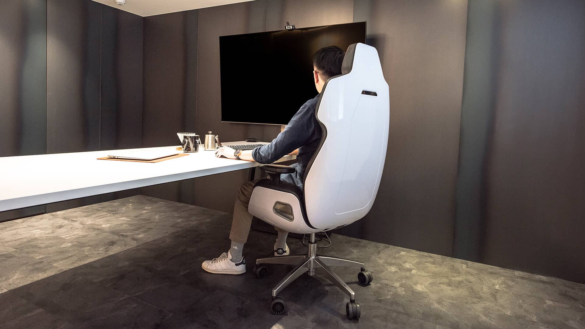 Chair image 9